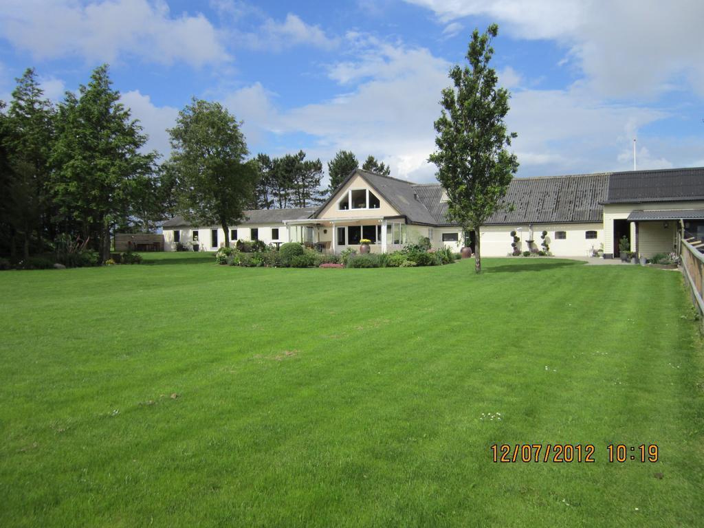 Bakkegarden Homestay Spottrup Buitenkant foto
