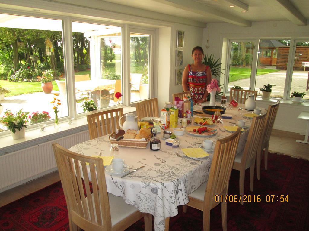 Bakkegarden Homestay Spottrup Buitenkant foto
